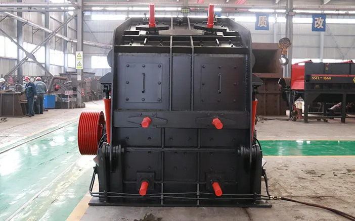 Mining Impact Crusher: High-Efficiency Hard Rock Crushing Equipment