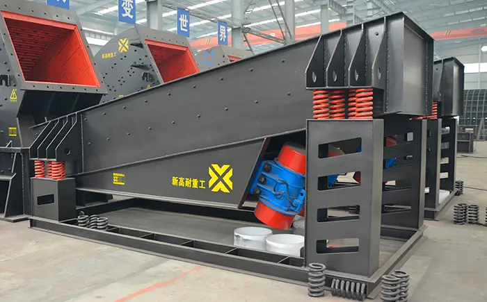 Mining Vibrating Feeder: Working Principle, Types & Applications