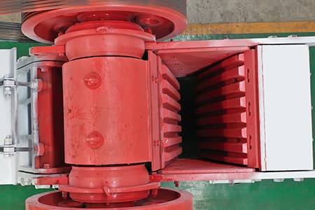 how pev series jaw crusher works 02