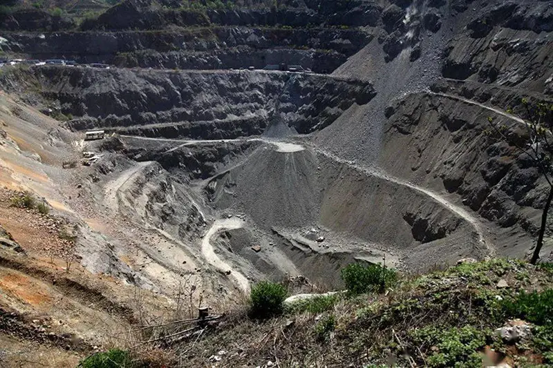 Minería subterránea de magnetita