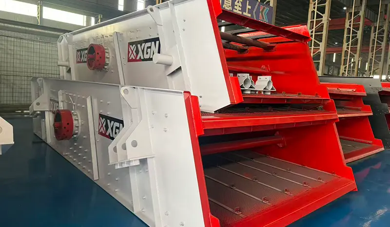 Circular vibrating screen
