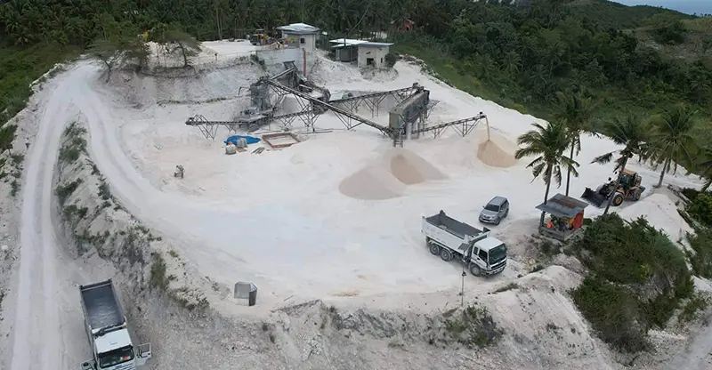 Primary impact crusher in a limestone crushing plant Primary impact crusher in a limestone crushing plant